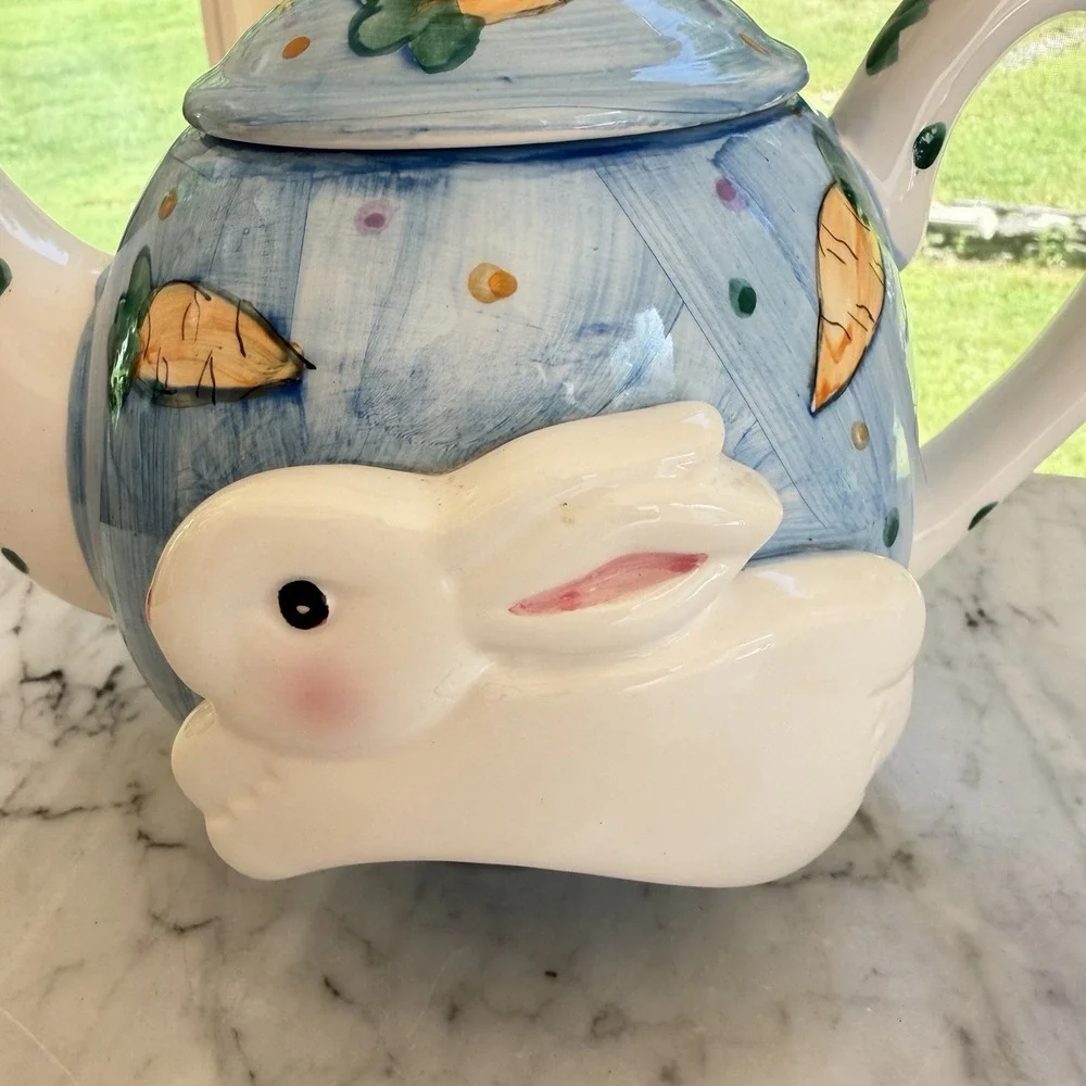 Vintage 90s Ceramic Easter Bunny Rabbit & Carrot Teapot with Lid Collectible‎